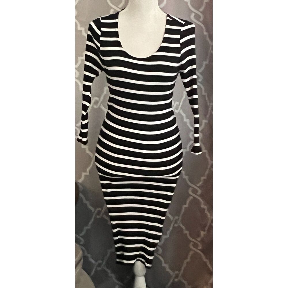 Torrid Body Con Black and White Stripe Dress Size 0